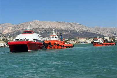 Çeşme-Sakız seferinde gemi kazası