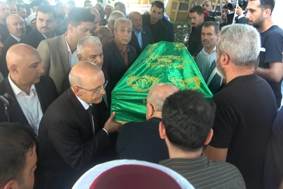 Bakan Şimşek'in ağabeyi Nazmi Şimşek Yalova'da toprağa verildi