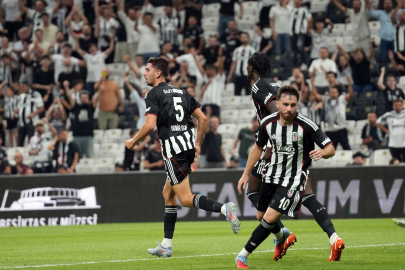 Beşiktaş, UEFA Konferans Ligi'nde play-off turuna yükseldi!