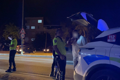 ‘Dur’ ihtarına uymayan halk otobüsü şoförü alkollü çıktı