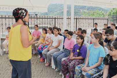 Gezici Kütüphane çocukları bilgiyle donatıyor