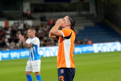 Başakşehir, Konferans Ligi'nde turu rövanşa bıraktı