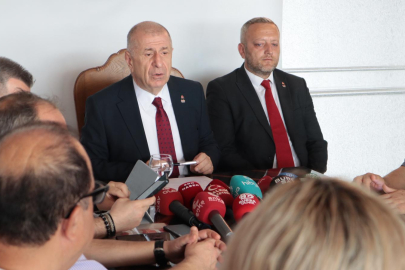 Özdağ: “Öcalan Türkiye’ye demokrasi getiriyormuş”