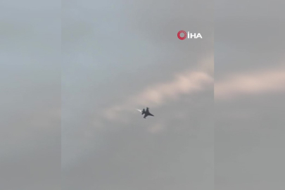 Polonya’da gösteri provası sırasında F16 savaş uçağı yere çakıldı: 1 ölü