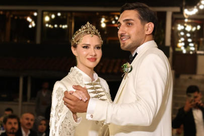 Rumen şarkıcı Otilia Bruma, Yalova'da düğün yaptı