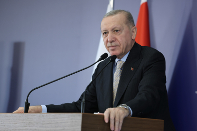 Erdoğan'dan CHP'ye eleştiri : "Yüreğin yetiyorsa şimdi de su bidonuyla kürsüye çıksana"