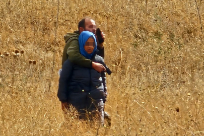 Eski eşini silahla rehin aldı: Kaymakam ve emniyet müdürü ikna etmeye çalıştı