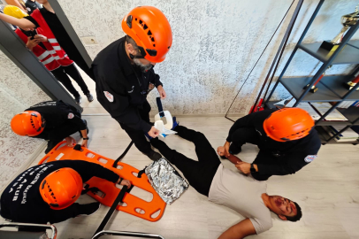 Bursa'da gerçeğini aratmayan tatbikat