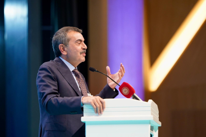 Bakan Tekin: "İmam hatip okullarında kaliteyi artırmaya yönelik çalışmalar yürütüyoruz"