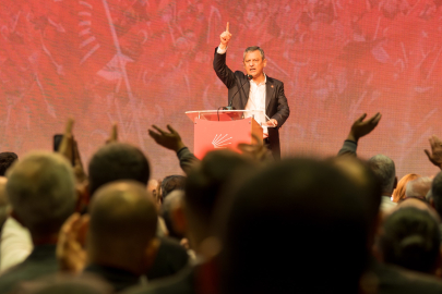 Özgür Özel: "Beni seven arkamdan gelsin"