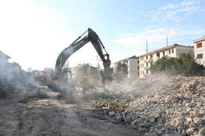 İnegöl'de Turgutalp dönüşümünde yıkımlar başladı