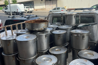 Tonlarca bozuk eti millete yedireceklerdi! Fabrika mühürlendi...