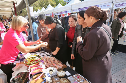 Heykel'de 'Meydan Kadınların'