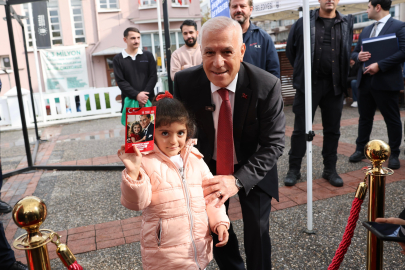 Bursalılar, Atatürk ile aynı karede