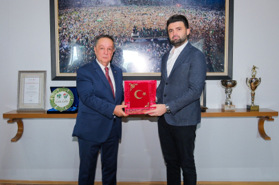 Bursaspor'a verilen cezaya tepkiler dinmiyor