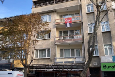 Bursa'da balkondan düşen yaşlı adam hayatını kaybetti