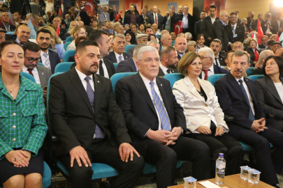 Dervişoğlunun sözleri sonrası EBB Başkanı Ünlüce salondan ayrıldı