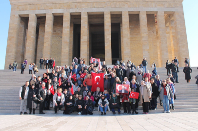 Bursalı emekliler tarihte yolculuk yaptı