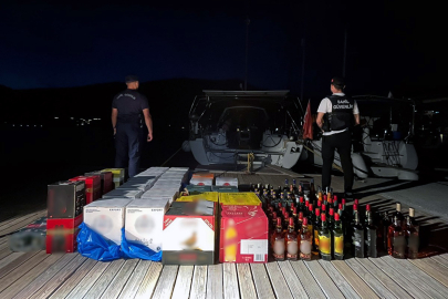 Sahil Güvenlikten teknelere operasyon! Kaçak içki ve uyuşturucu ele geçirildi