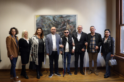 Cumhuriyet Galerisi’nde sanat engel tanımıyor
