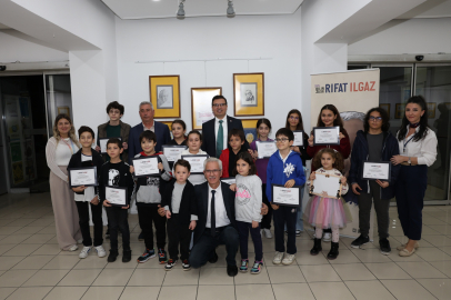 Rıfat Ilgaz’ın Öksüz Civciv’i çocukların karikatürlerinde hayat buldu