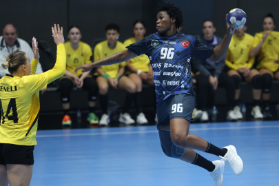 Büyükşehir Belediyespor EHF Avrupa Kupası’nda tur kapısını araladı