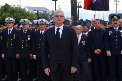 Mudanya tek yürek Atatürk’ü andı