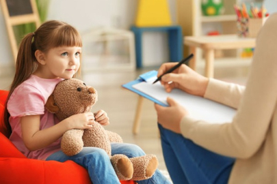 Peş peşe depremler sonrası ebeveynlere önemli uyarılar