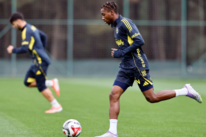Fenerbahçe çift antrenman yaptı