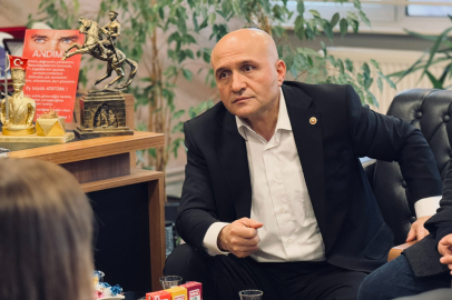 Kurtulmuş’tan İYİ Partili Erhan Usta’ya 3 kuruşluk tazminat davası