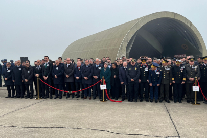 Şehitleri taşıyan uçak sisten dolayı Bursa'yı pas geçti!