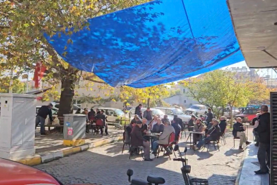 Sındırgı'da peş peşe depremler