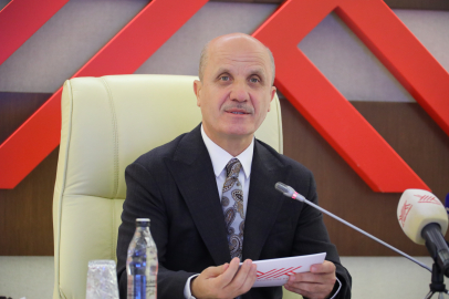 YÖK başkanı açıkladı! Üniversitede mezuniyet süresi kısalıyor