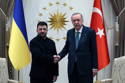 Cumhurbaşkanı Erdoğan, Ukrayna Devlet Başkanı Zelenskiy ile bir araya geldi