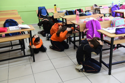 Osmangazi’de öğrencilere hayat kurtaran afet eğitimi