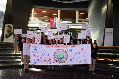Osmangazi’de Çocuk Hakları Günü renkli pankartlarla kutlandı