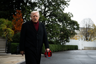 Trump: "Zelenskiy barış planını reddederse küçük yüreğiyle savaşmaya devam edebilir"