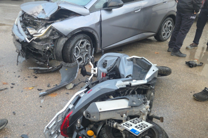 Göl yolunda feci motosiklet kazası 2 yaralı