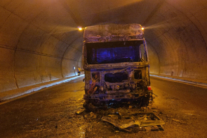 Su tankeri küle döndü