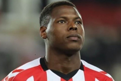 Sivassporlu futbolcu kaçtı, sosyal medya karıştı