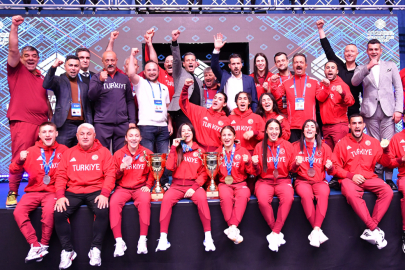 U23 Avrupa Boks Şampiyonası’nda millilerden tarihi zafer