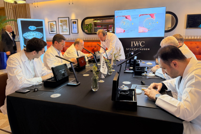 En hızlı saati toplayıp, çalıştıranlar dişçi hekimi ve cerrahlar oldu