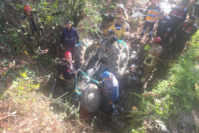 Bursa'da traktör dere yatağına uçtu!