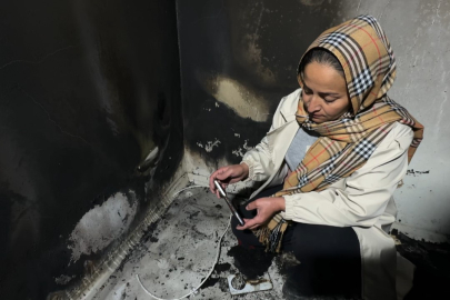 Evde patlayan telefon yürekleri ağza getirdi: Aile ölümden döndü