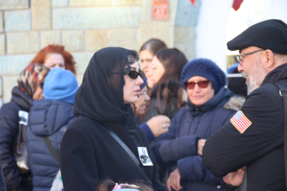 Oyuncu Burcu Özberk'in acı günü