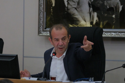 Tanju Özcan'dan Faruk Özlü'ye siyaset dersi: "Ben çift kaşar bir siyasetçiyim"