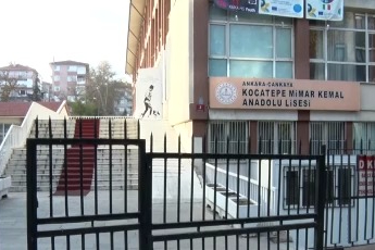 Zorbalık gören öğretmenin okulundan ortak kınama