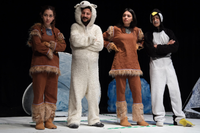 Y��ldırımlı çocuklar tiyatro ile büyüyor