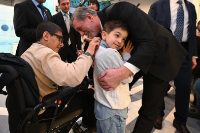 Yıldızlara dokunan eller: Bursa'da engelli çocuklar GUHEM'de uzay ve bilimle buluştu