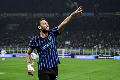 Inter'den 4 gole Hakan Çalhanoğlu imzası! Como farklı mağlup oldu